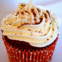 A picture of Red Velvet Cupcakes.