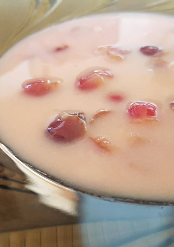 Una foto de Sopa crema de frutas