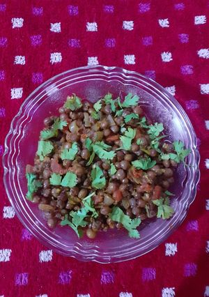 ટોઠા (Totha Recipe In Gujarati) રેસીપી મુખ્ય ફોટો