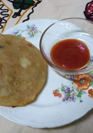 A picture of Aaloo paratha.