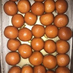 A picture of Gulab jaman with my style.