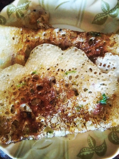 ஆனியன் ரவா தோசை செய்முறை முக்கிய புகைப்படம்