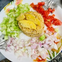 Aloo ki taheri A picture of Aloo ki taheri.