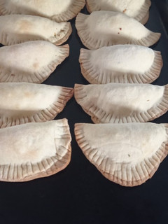Una foto de Empanadas de pollo