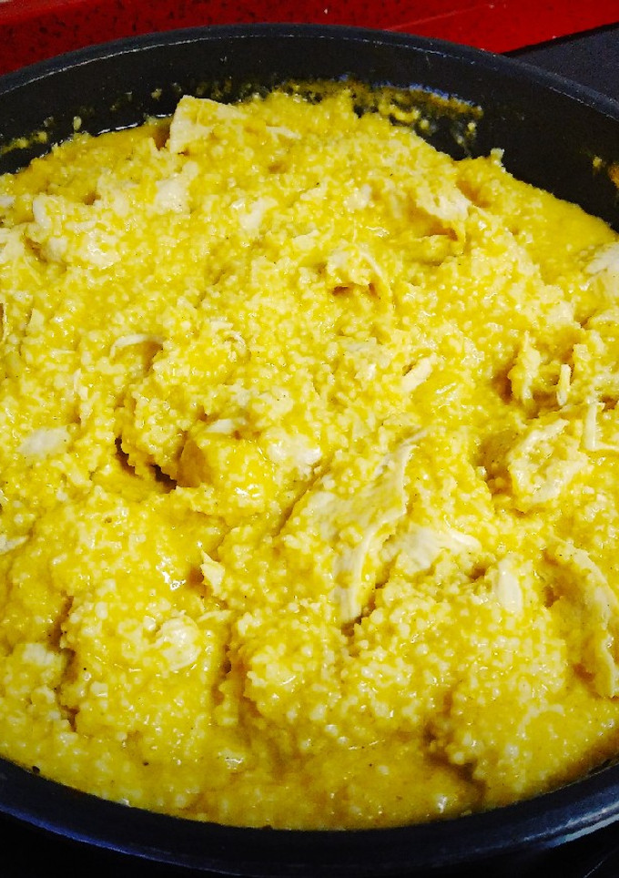Una foto de Pollo al Curry con Leche de Coco y Cous Cous