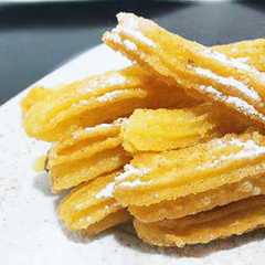รูปของ Churros Original Kayu Manis