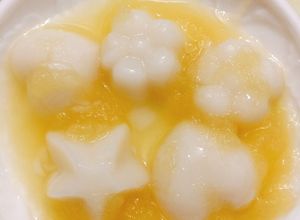 Hình của món Đậu hũ yến mạch sốt táo của Happy.