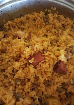 Una foto de Arroz con gandules