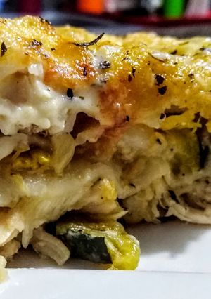 Una foto de LASAGNA Blanca Con Calabacín...!🥒