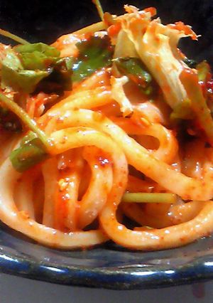 A picture of Spicy Korean-Style Salad Udon.