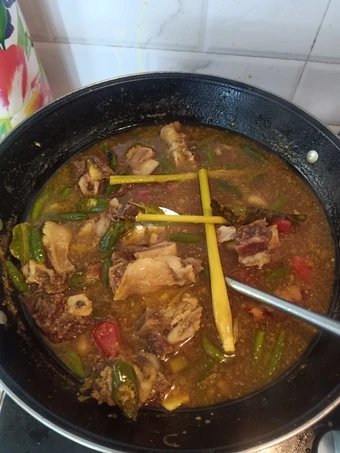 Cara Mudah Menyiapkan Resep Asem asem iga sapi yang Menggugah Selera