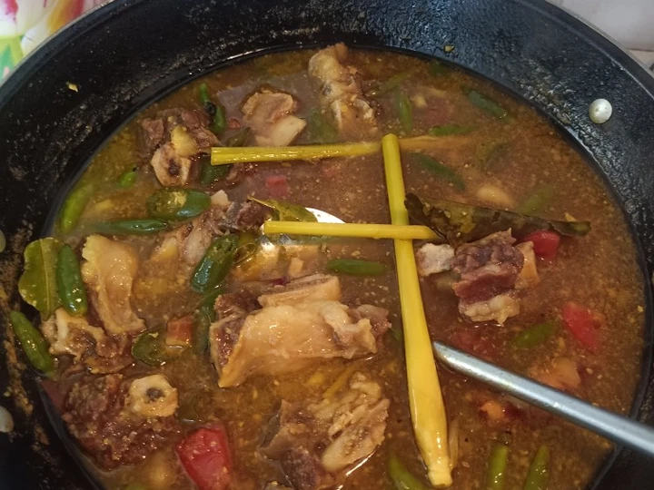 Cara Mudah Menyiapkan Resep Asem asem iga sapi yang Menggugah Selera