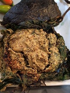 কুমড়ো পাতায় রুই পাতুরি (kumro patay rui paturi recipe in Bengali) রেসিপির প্রধান ছবি
