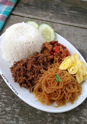 Foto resep Nasi Uduk Rice Cooker