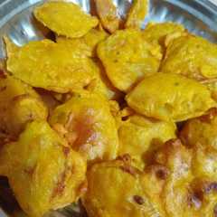 A picture of आलू के पकोड़े(aloo k pakode recipe in hindi).
