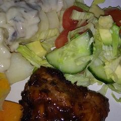 A picture of Simple green salad.