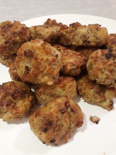 Egyszerű fasírt sütőben recept fotója