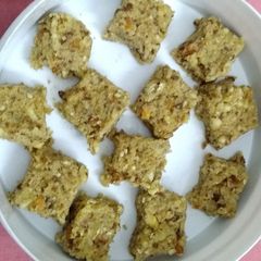 A picture of Granola bars.