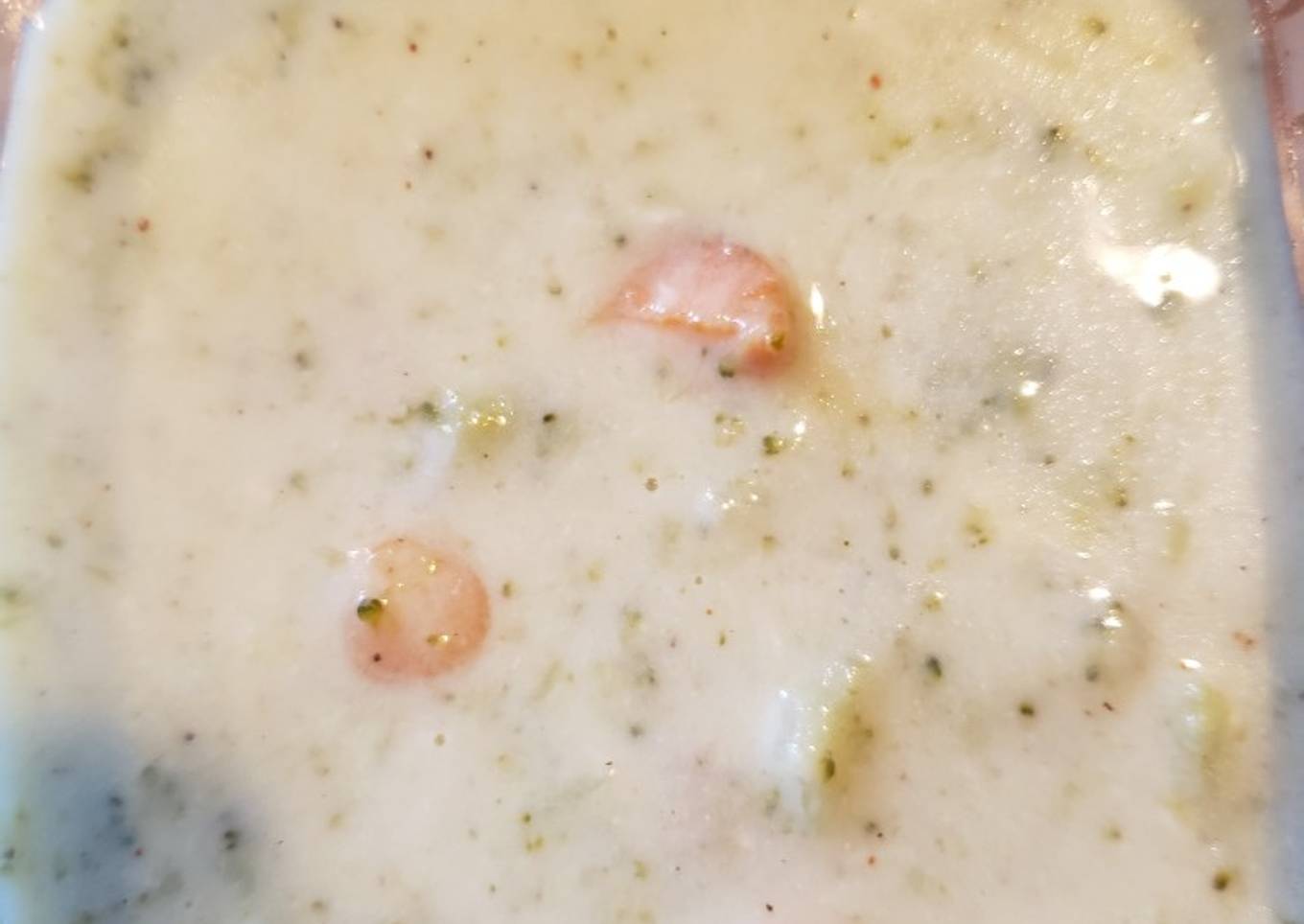Creamy potato soup with broccoli