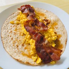 A picture of Breakfast wrap.