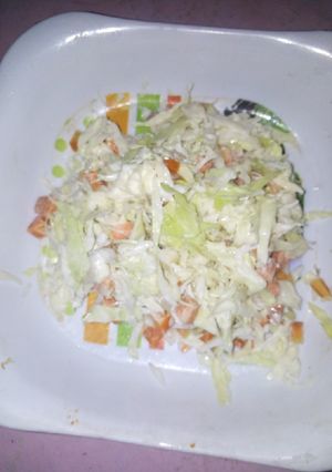 A picture of Salad.