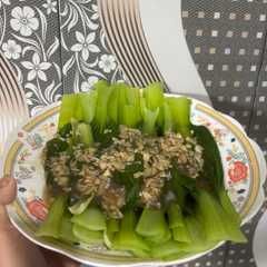 A picture of Pokcoy Bawang Putih.
