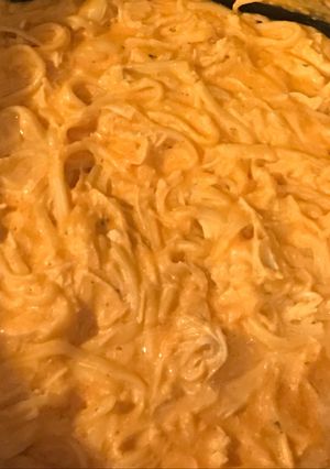 A picture of Slow Cooker Cheesy Buffalo Chicken Pasta.