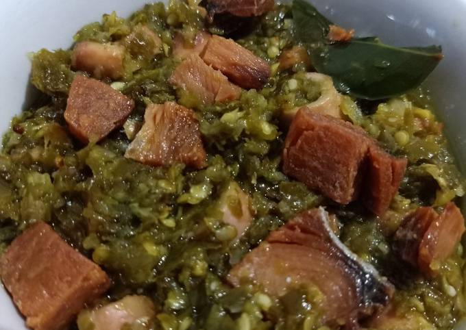Anti Ribet, Bikin Sambal ikan asin cabe ijo Enak