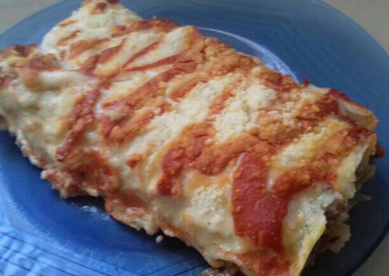 Canelones rellenos de panceta y carne picada