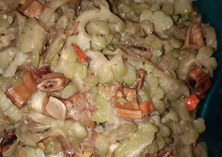 Langkah memasak Tumis Pare Cumi Asin yang enak