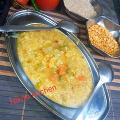 Veg Dalia khichdi A picture of Veg Dalia khichdi.