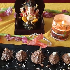 #Rajgiraflour-dates-dryfruits-stuff-modak A picture of #Rajgiraflour-dates-dryfruits-stuff-modak.