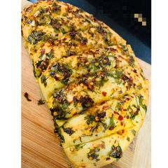 A picture of Domino’s style Garlic Bread.