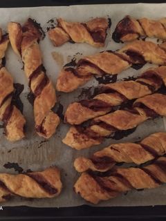 Φωτογραφία της συνταγής Σφολιατίνια με μερέντα