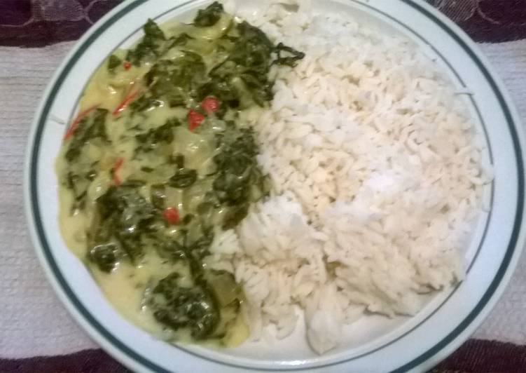 Spinach with turnip and red pepper