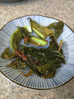 A picture of Roasted Cauliflower Leaves.