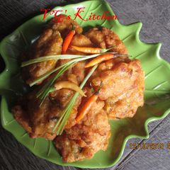 A picture of Indonesian Corn Fritters (DADAR JAGUNG).