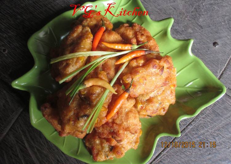 Recipe of Any-night-of-the-week Indonesian Corn Fritters (DADAR JAGUNG)