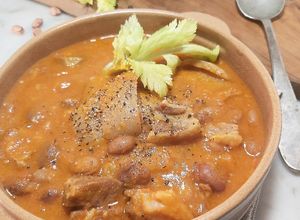 Foto di Fagioli con le cotiche e gambuccio