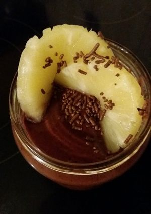 Φωτογραφία της συνταγής Smoothie σοκολάτα - φράουλα - ανανά ♠️💜