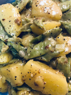 A picture of Potatoes and fava beans.