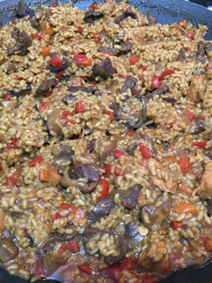 Una foto de Arroz meloso de ternera, pavo y setas