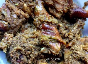 Foto resep Nasu likku (Ayam kampung masak lengkuas)
