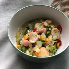 รูปของ Capcay bakso ikan sosis untuk anak//mpasi