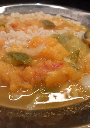 Una foto de Sopa de verduras con fideitos(a mi manera)