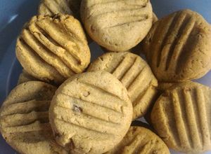 Foto resep Cookies Kurma Tepung Beras Merah (gasol) MPASI