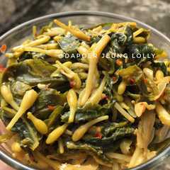 A picture of Tumis Pakis Bunga Pepaya.
