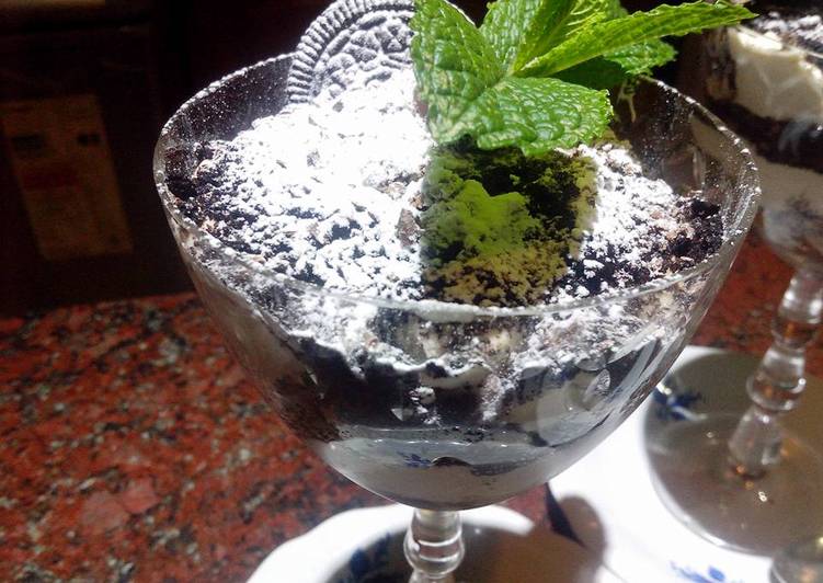 Tiramisu de Oreo fácil