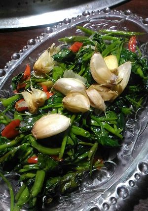 Foto resep Cah kangkung bawang putih