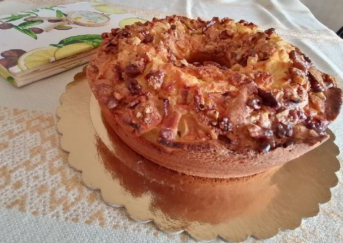 Come a Fai Qualsiasi notte della settimana Ciambellone di mele con crumble di noci😋